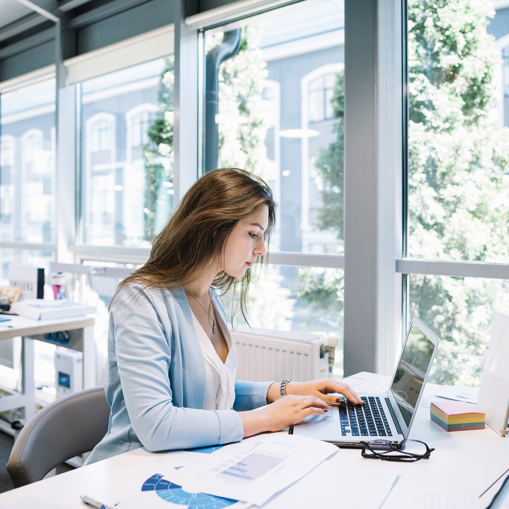 Comment préparer sa peau au retour au bureau ?