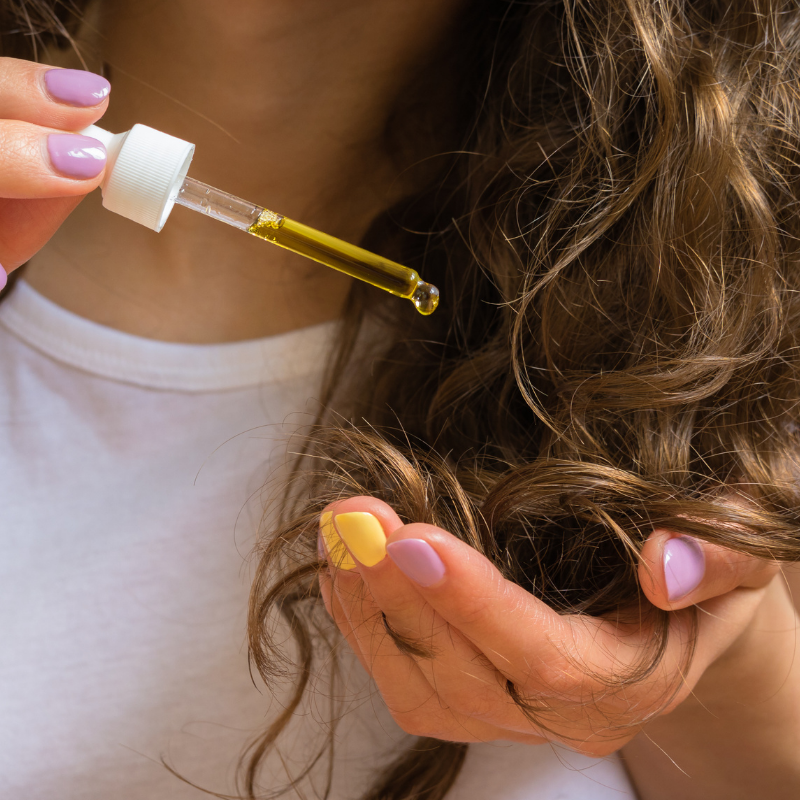 Nourrir ses cheveux : quelles huiles végétales choisir