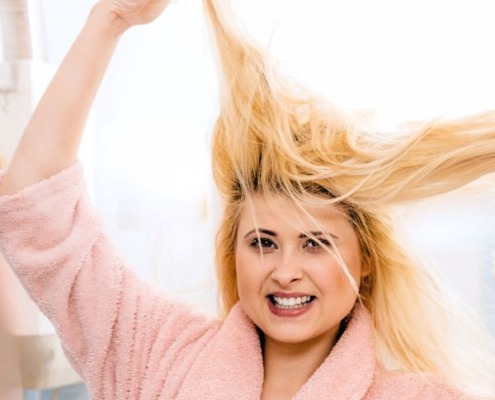 Cheveux de paille : Top 5 des meilleures astuces pour y remédier